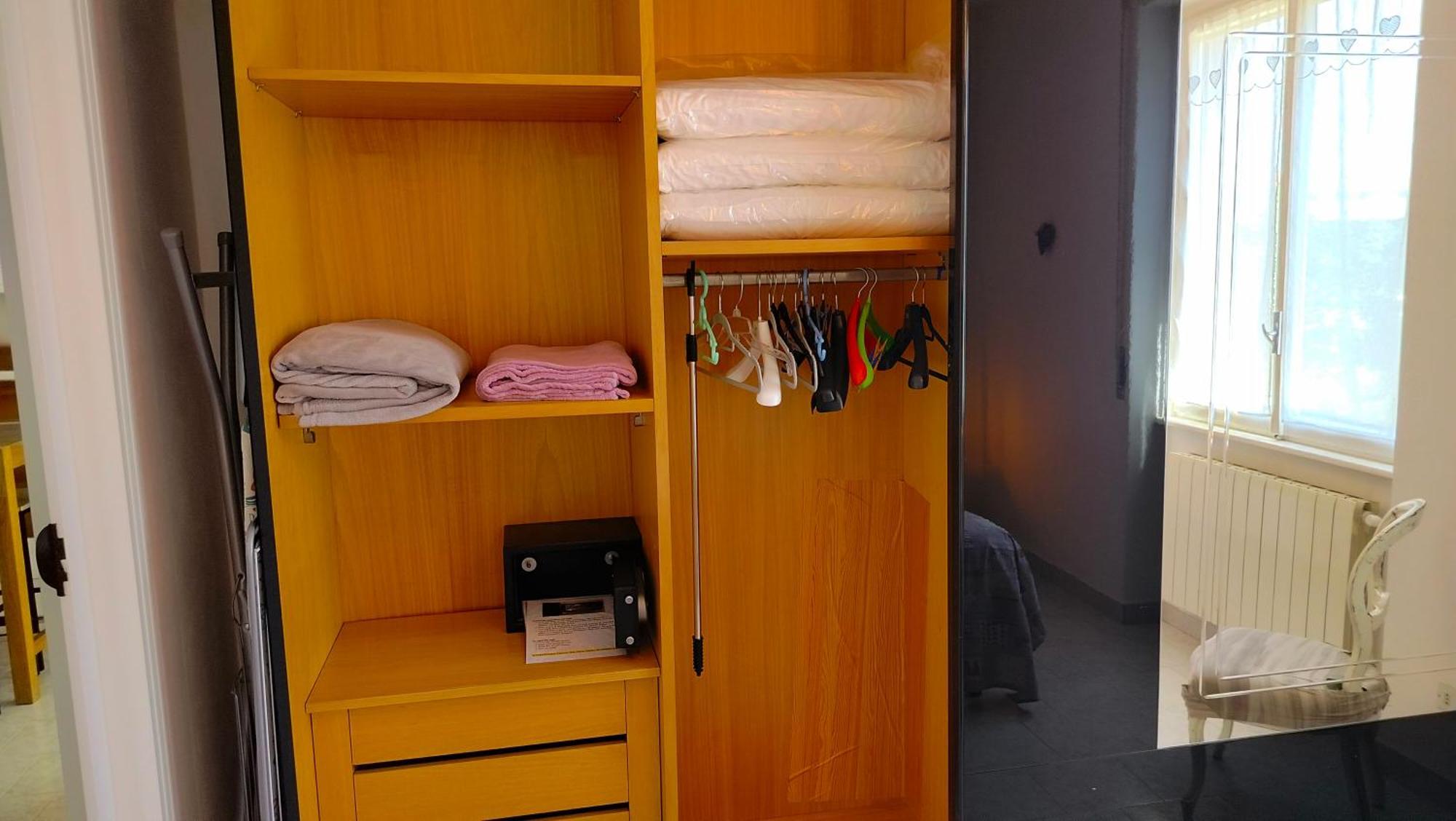 Sweetheart Apartment Бусто-Арсіціо Екстер'єр фото